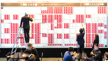 次回出展申込カウンターの様子